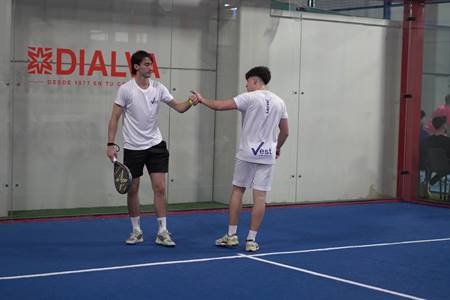 FOTO CLUB DE PÁDEL VEST CLUB PISTA DIALVA